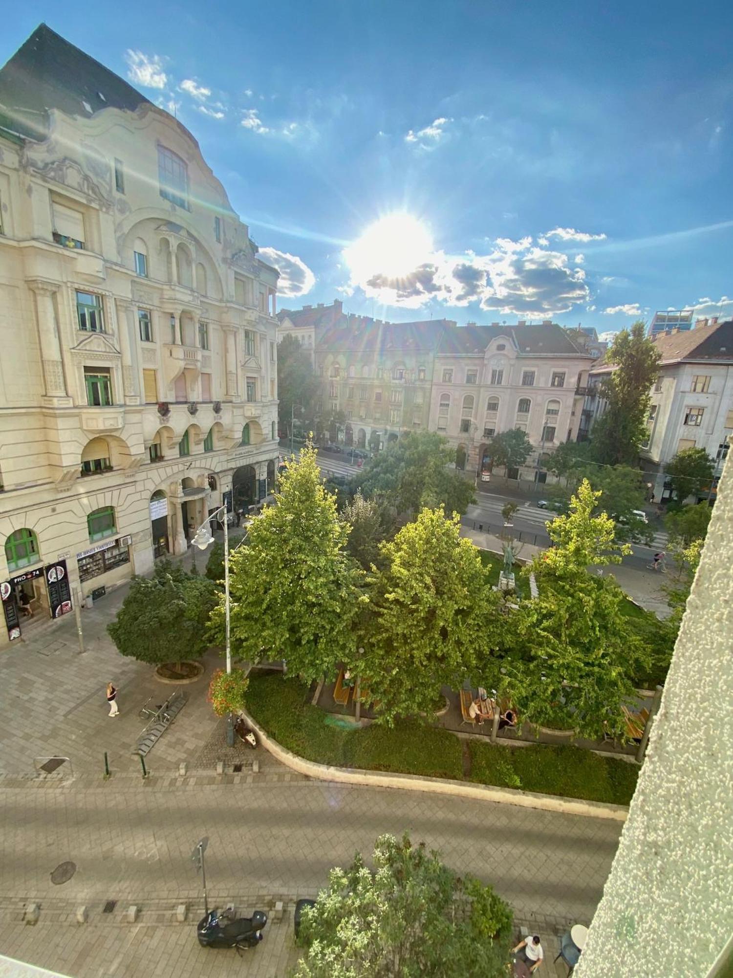 B32 Gellert Apartment Budapeste Exterior foto